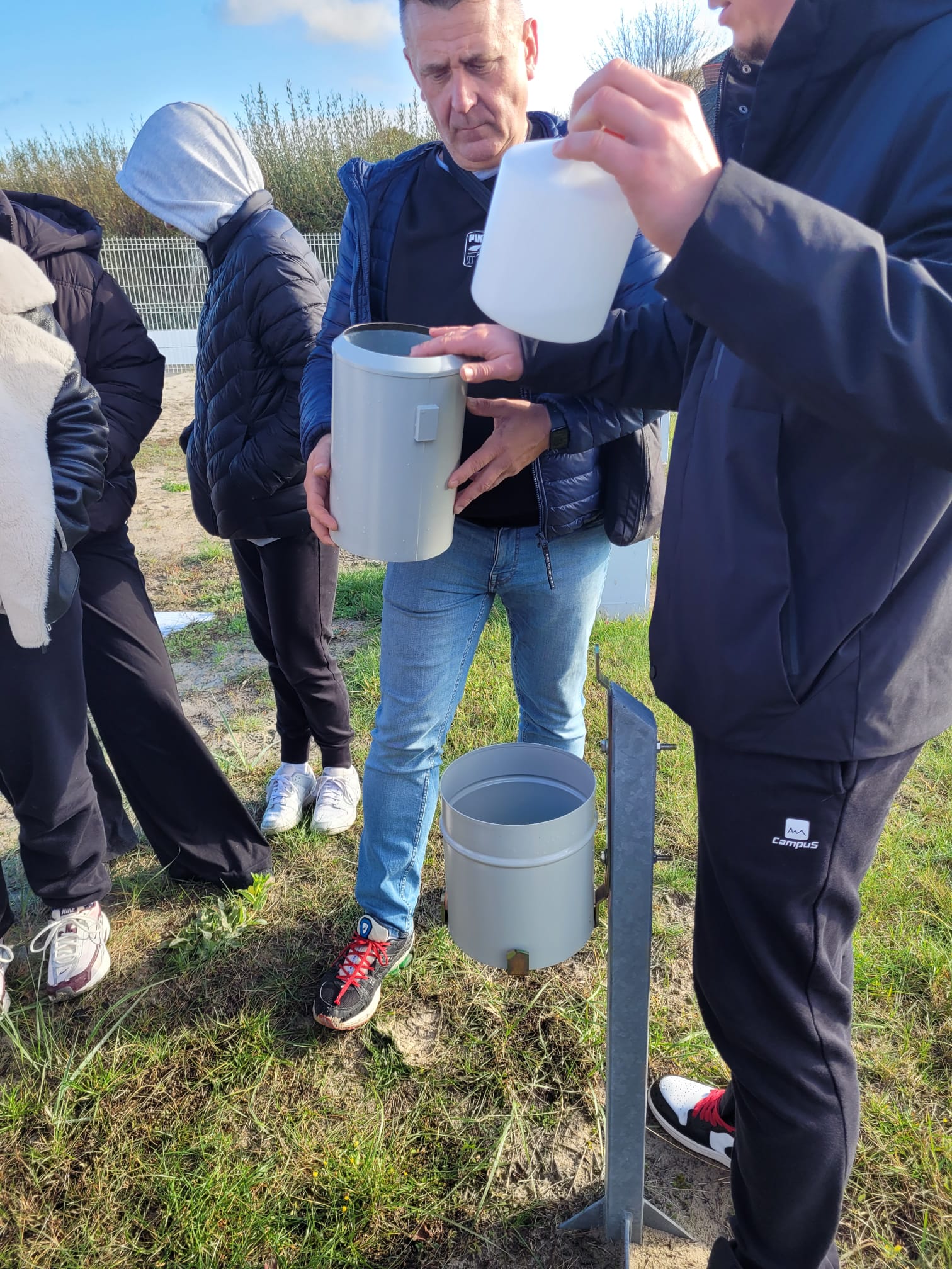 Poznali pracę meteorologów